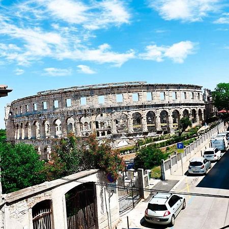 Apartament Colosseum View Apartment Pula Exterior photo